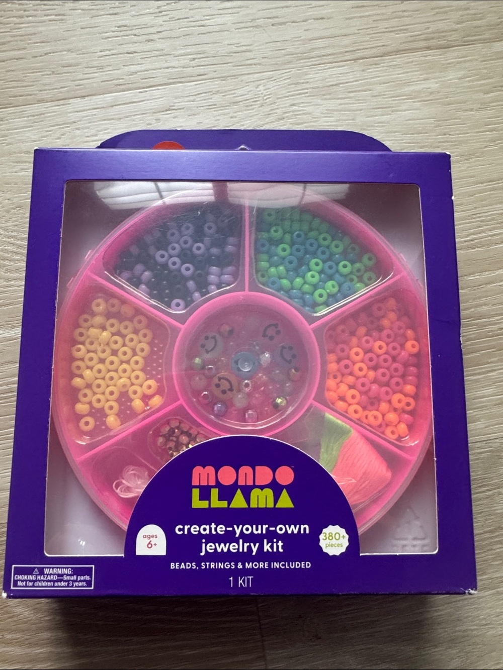 Mondo Llama Pink Create-Your-Own Jewelry Kit